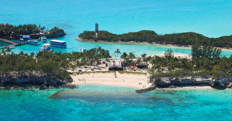 blue lagoon island bahamas